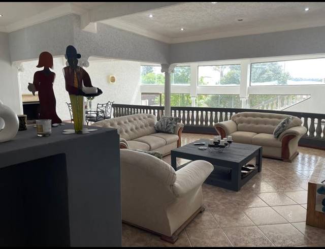 4 BEDROOM HOUSE FOR SALE IN ROODEKRANS